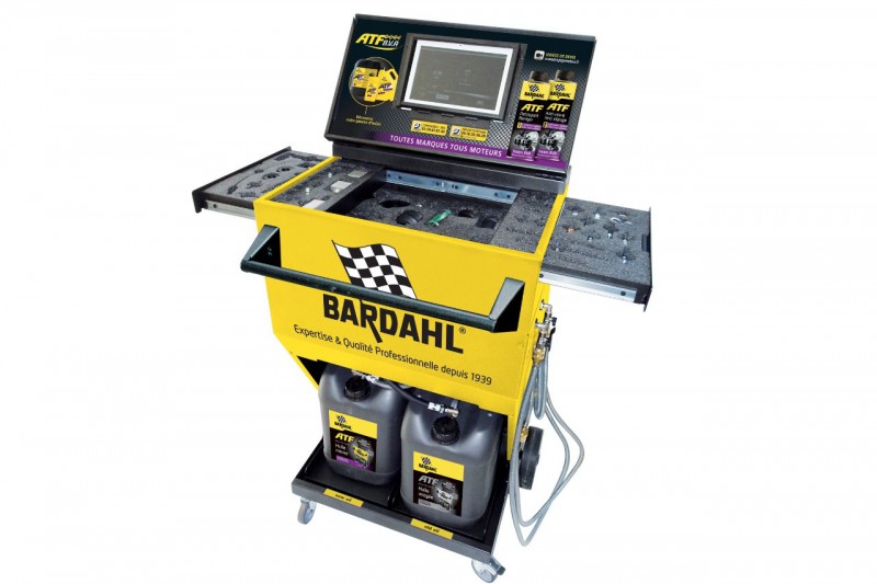 Garage pour entretien de la boîte automatique sur 4X4 