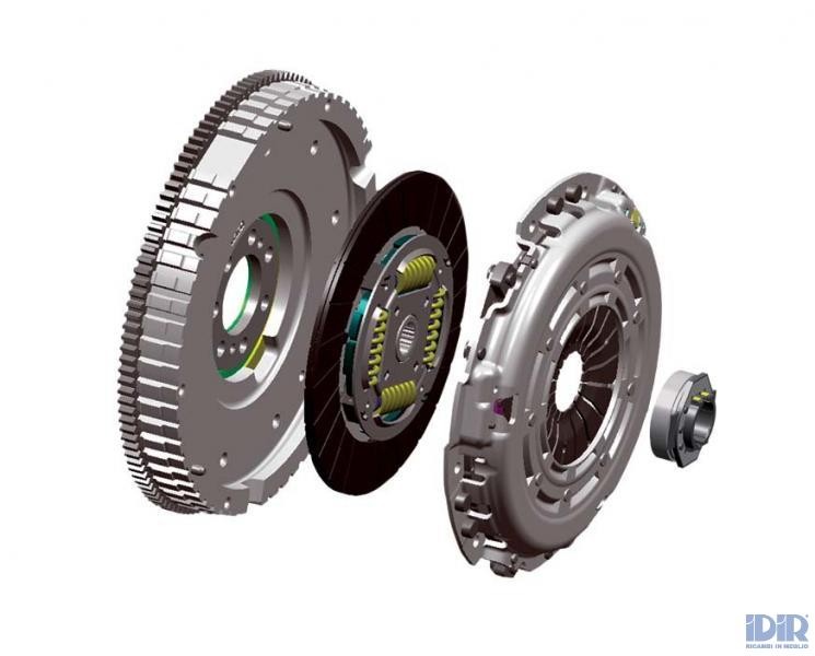 kit embrayage + volant moteur